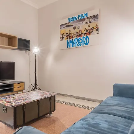 Casa Fellini - Charme Holidays Apartamento Roma