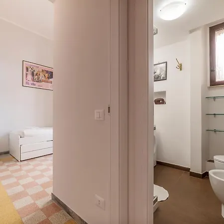 Casa Fellini - Charme Holidays Apartamento Roma