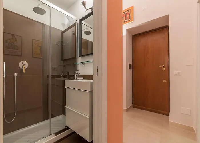 Casa Fellini - Charme Holidays Apartment Rome